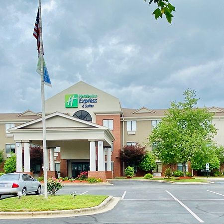 Holiday Inn Express & Suites Reidsville By Ihg Esterno foto
