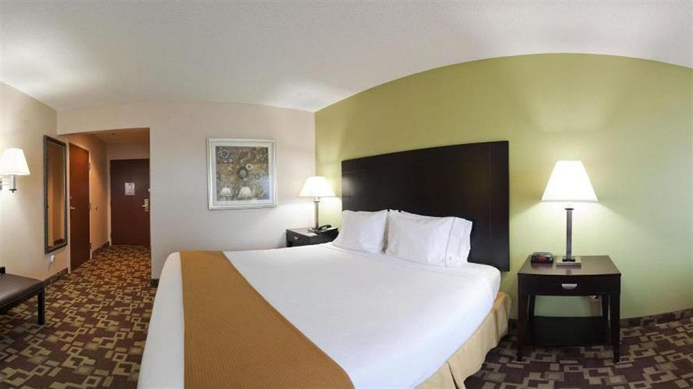 Holiday Inn Express & Suites Reidsville By Ihg Esterno foto